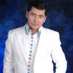 Ravshan Komilov width=